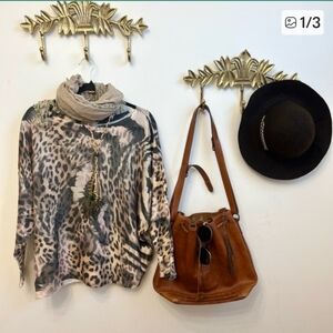 Free People ~ Wild Animal Print Lightweight Sweater (L/XL)